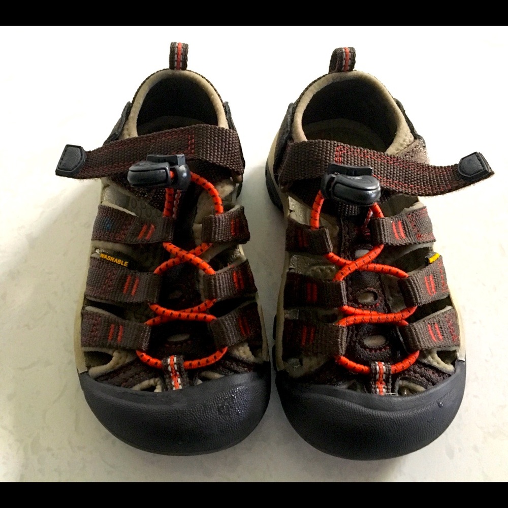 Keen Newport Boys 9 toddler